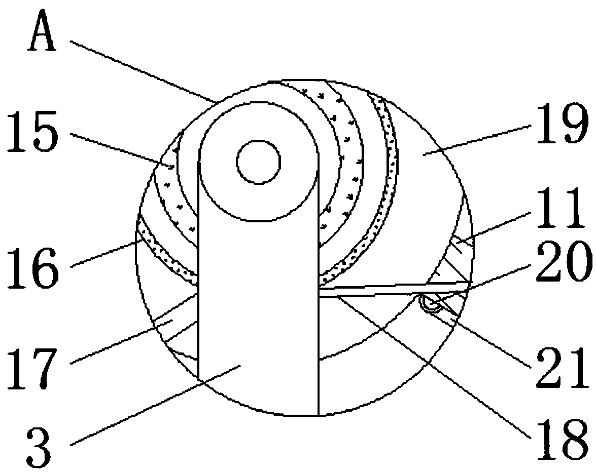 Steel pipe feeding device with one-time steel pipe transportation number capable of being adjusted