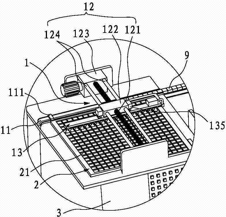 Mosaic tile automatic arrangement and mold-entering mechanism