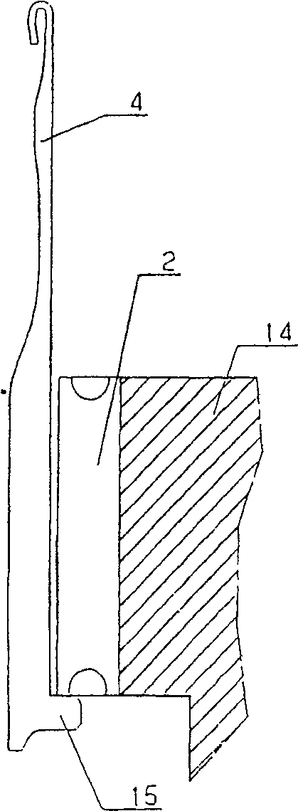 Looping tool strickle and its manufacturing method