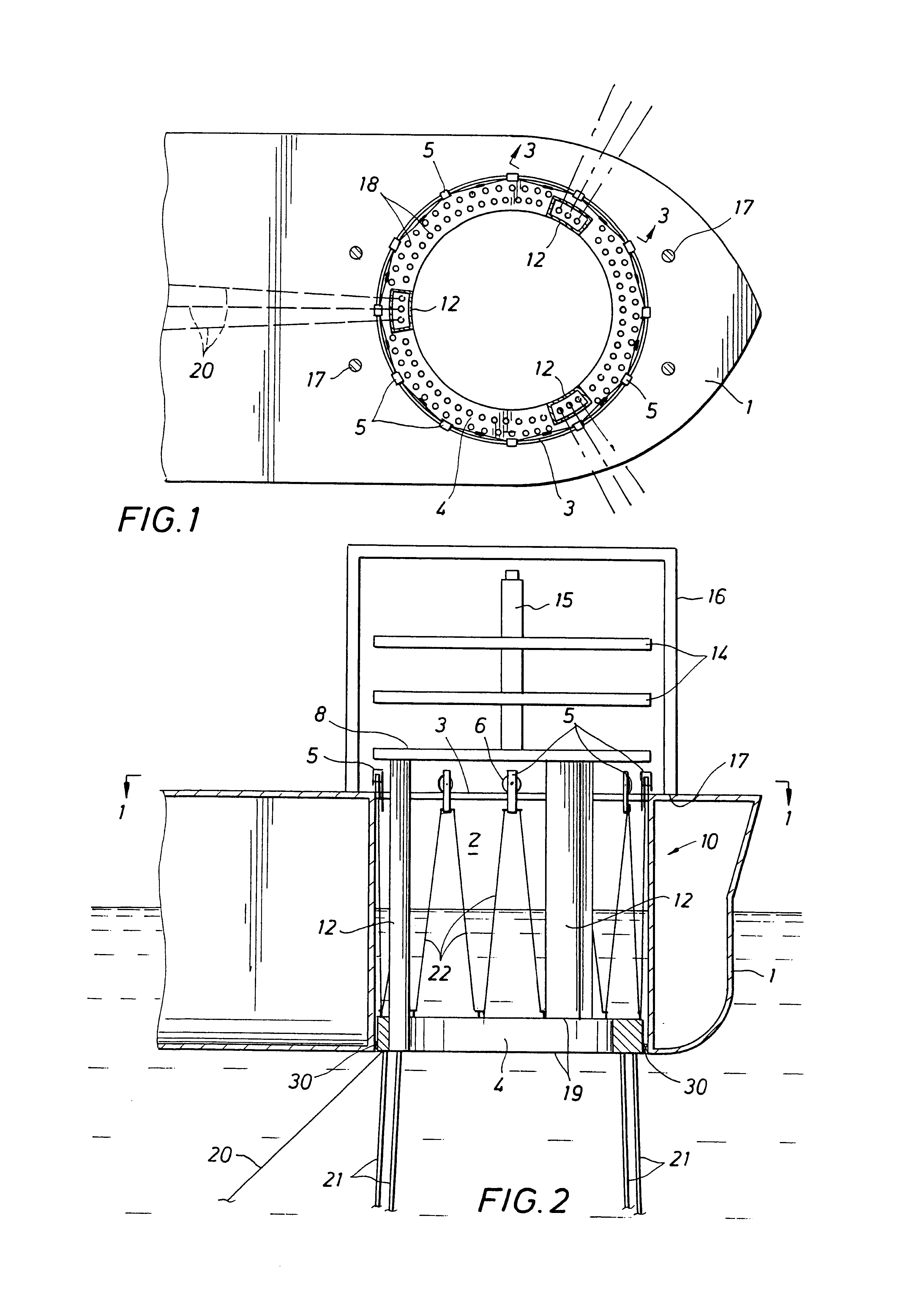 Single point mooring with suspension turret