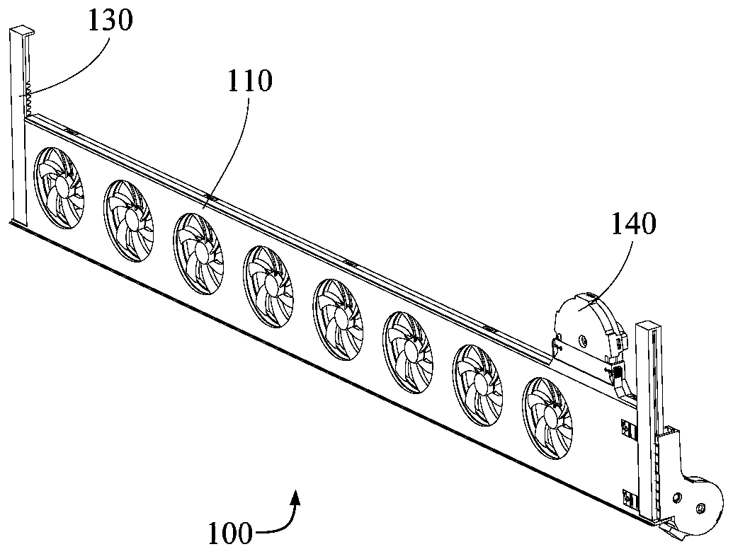 Air dispersing assembly and air conditioner