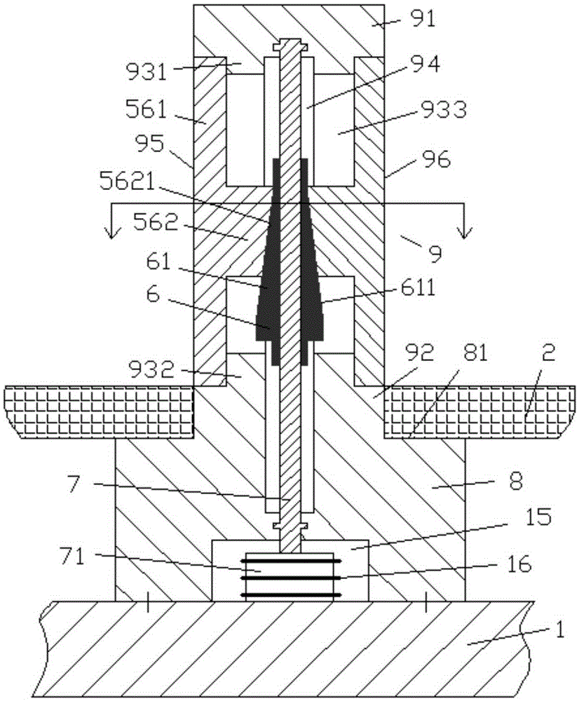 Heat-dissipating fixing column device for PCB