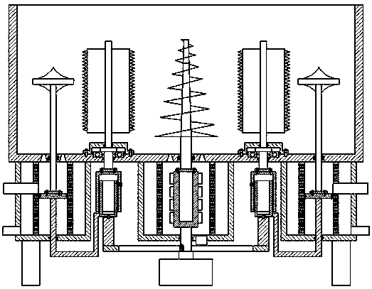 Combined slurry smashing and screening equipment based on composite smashing and rotation and straight pressure screening