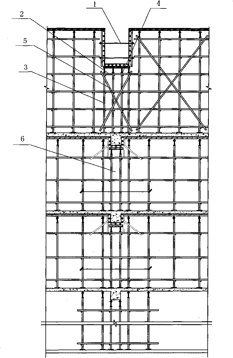 Supporting structure of beam type conversion layer template and method for strengthening substructure