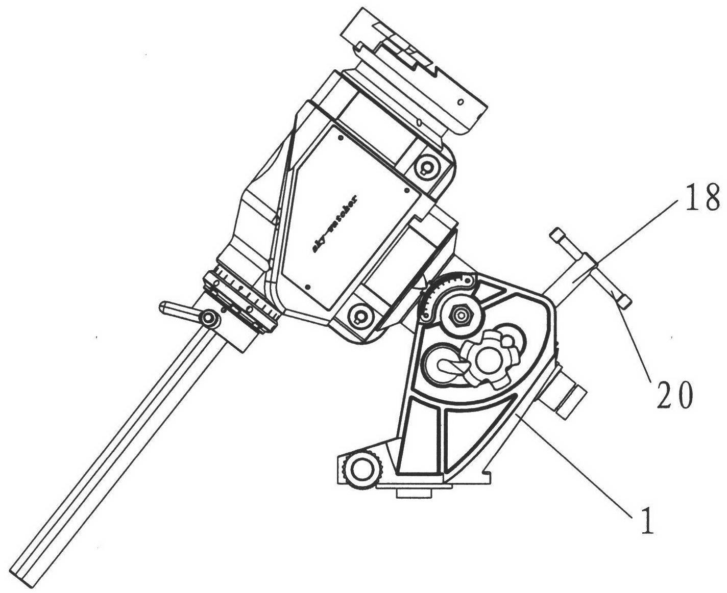 Latitude adjusting mechanism for equatorial telescope bracket