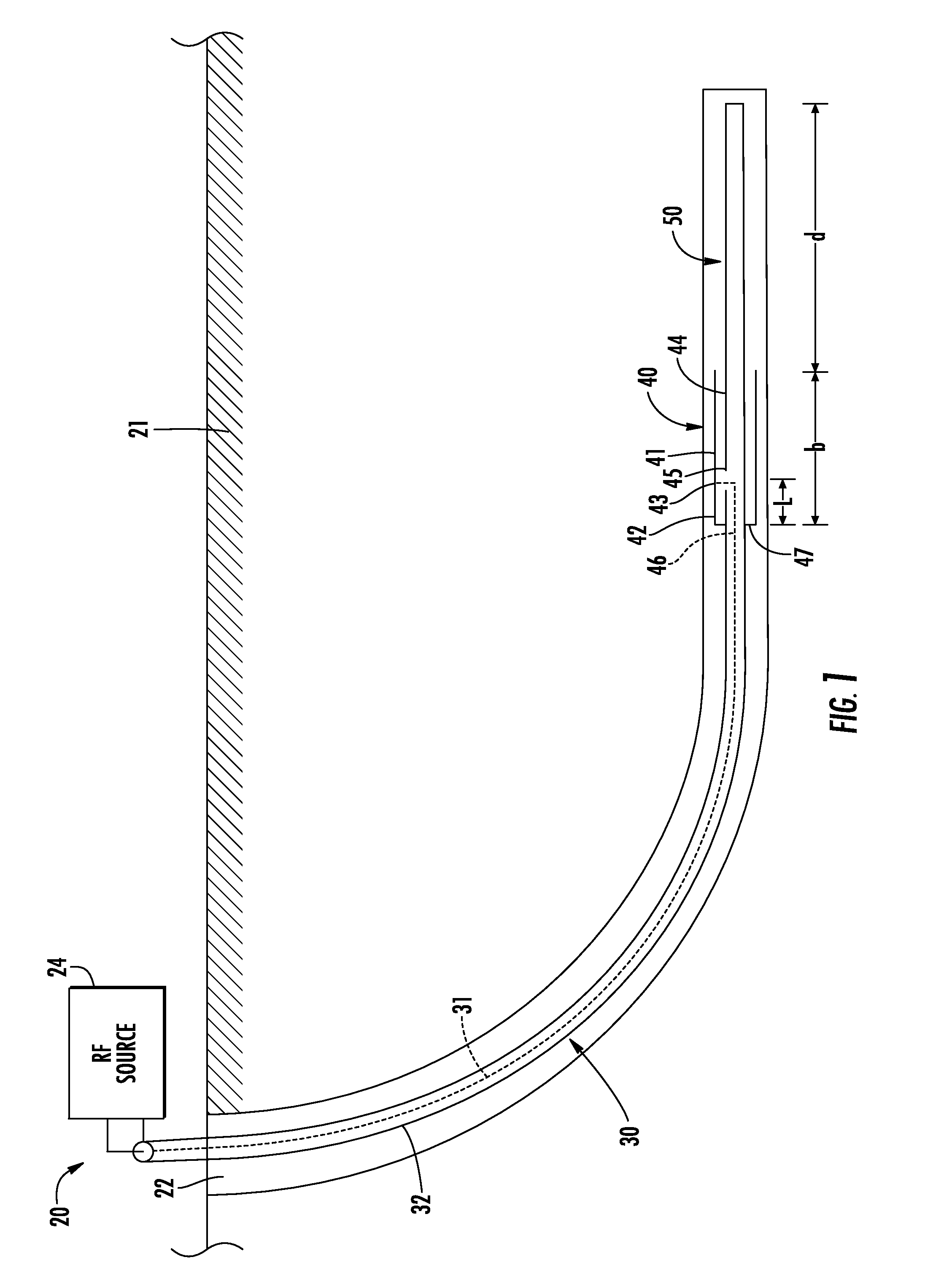 Hydrocarbon resource heating system including balun having a ferrite body and related methods