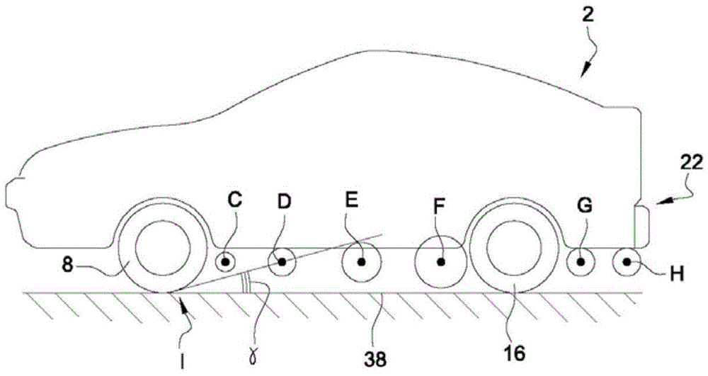 Vehicle comprising means for detecting noise generated by a tire