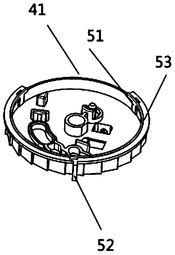 Emergency locking retractor for noise reduction on vehicle sensing assembly