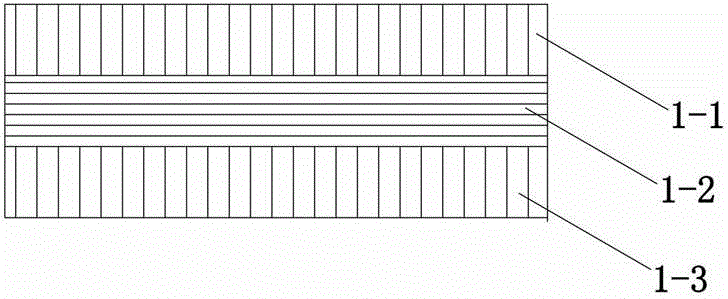 Anti-cracking floor heating solid wood composite floor and production method thereof