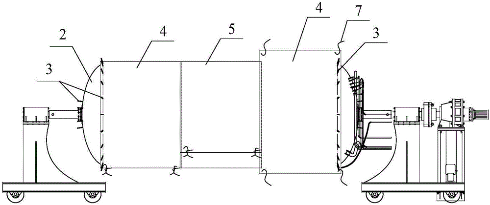 A kind of marine low-temperature storage tank covered with thermal insulation material and construction method thereof