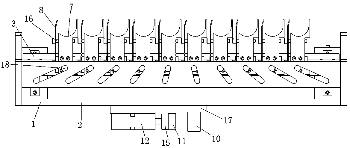 Bottle clamping mechanism and bottle fetching device