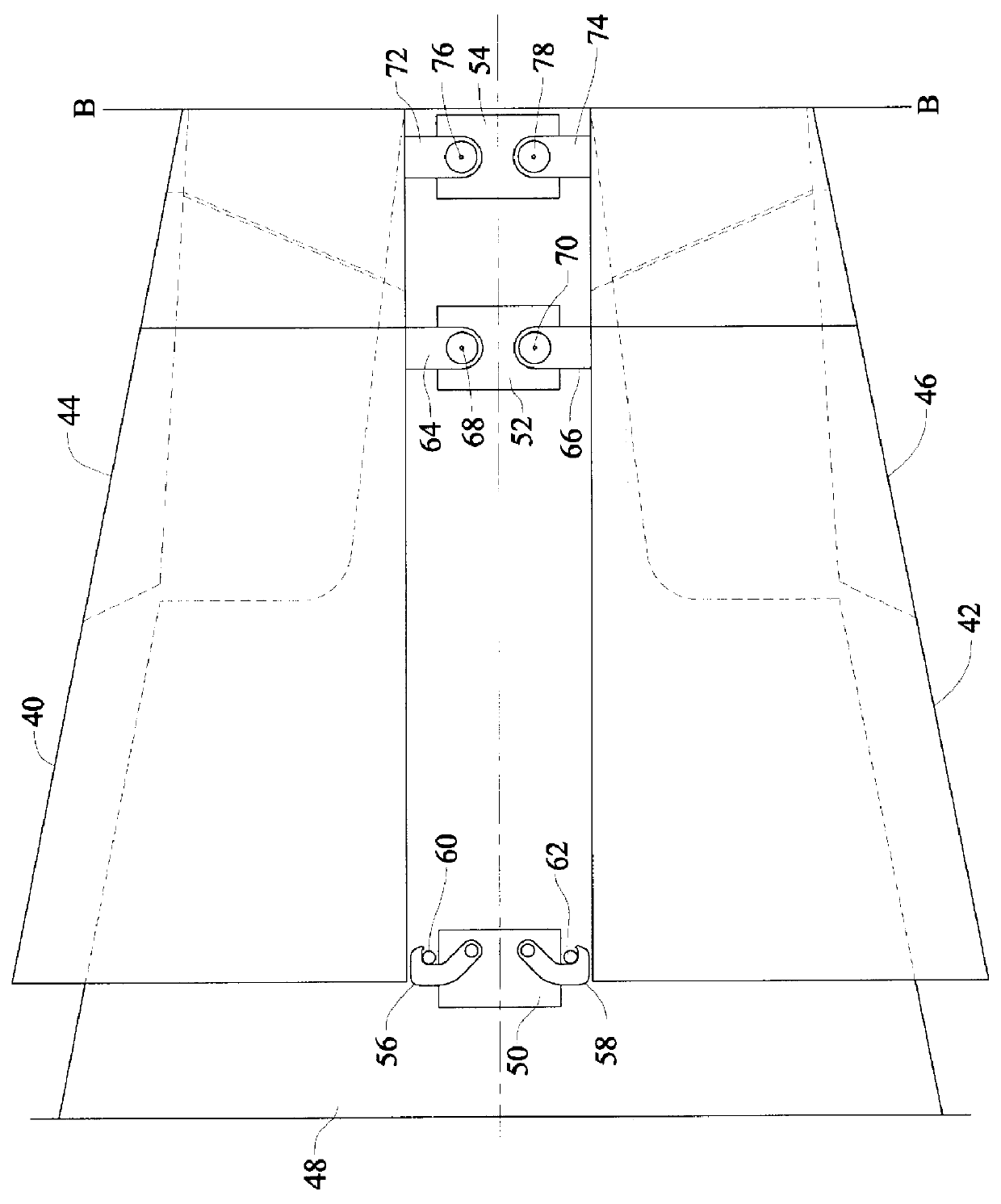 Thrust reverser with throat trimming capability