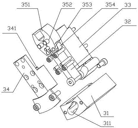 Connecting ring automatic cap puller