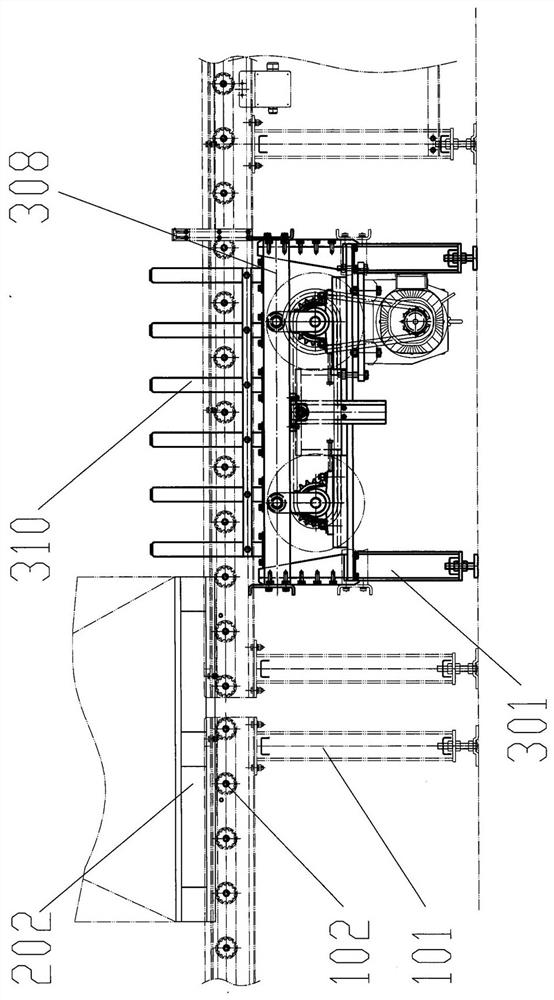 Centering stacking method for stacking loaded sub-pallets onto mother pallets