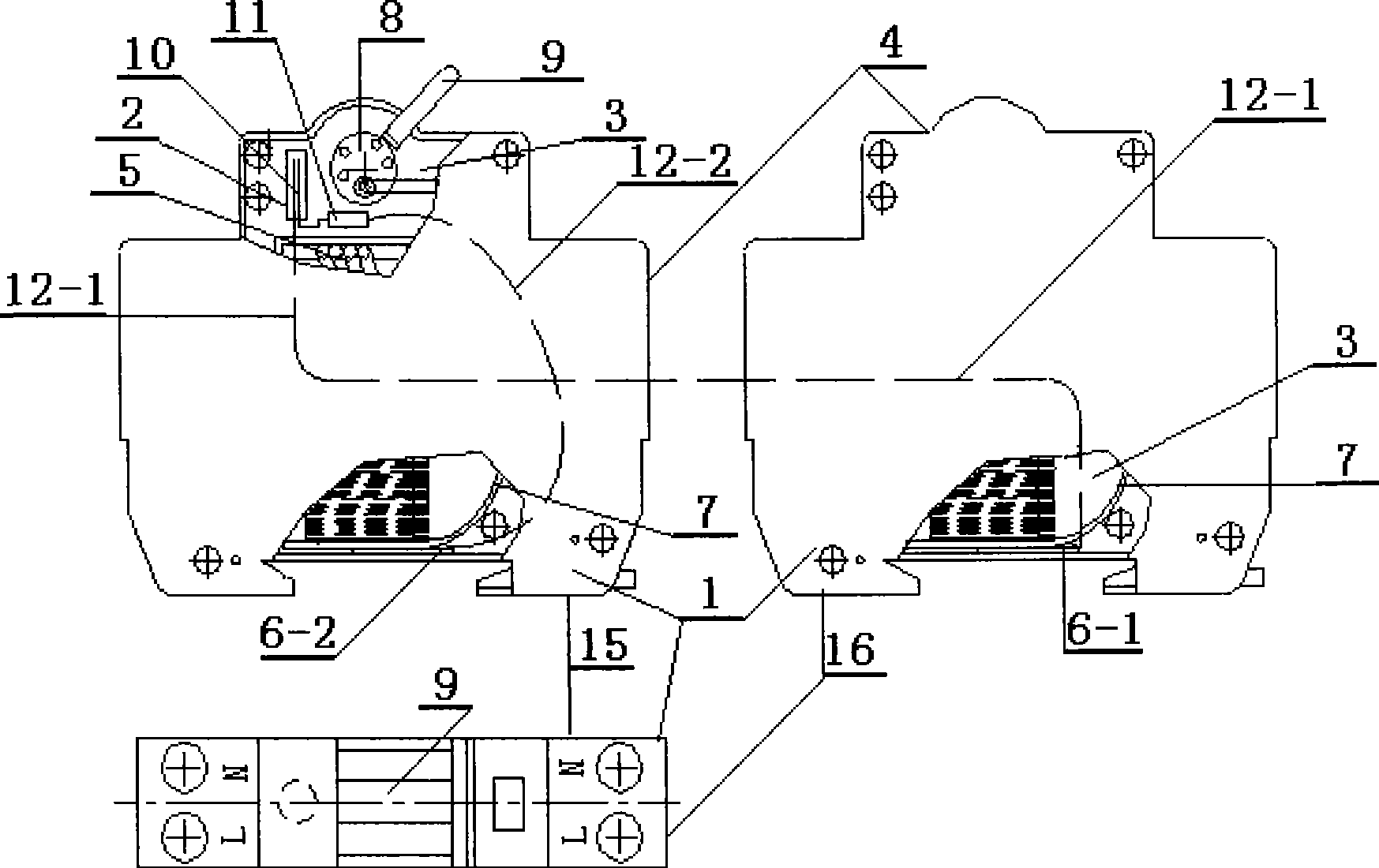 Minitype breaker capable of indicating operating status employing lamplight