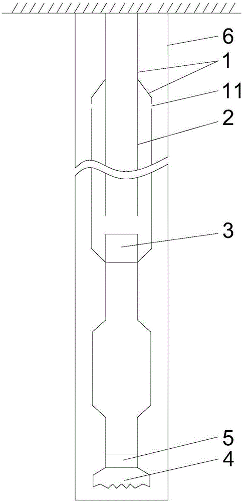 Gas life reverse-circulation negative pressure sand-cleaning method and apparatus