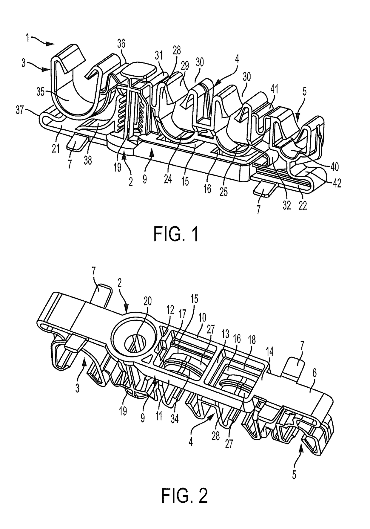 Plastic holder for anti-vibration fastening an elongated object