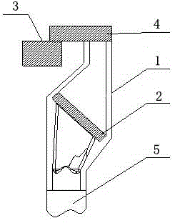 Molten iron filtering apparatus for casting