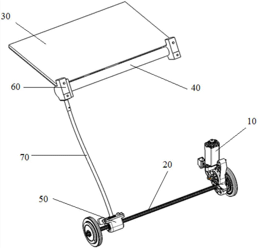 A self-balancing table assembly