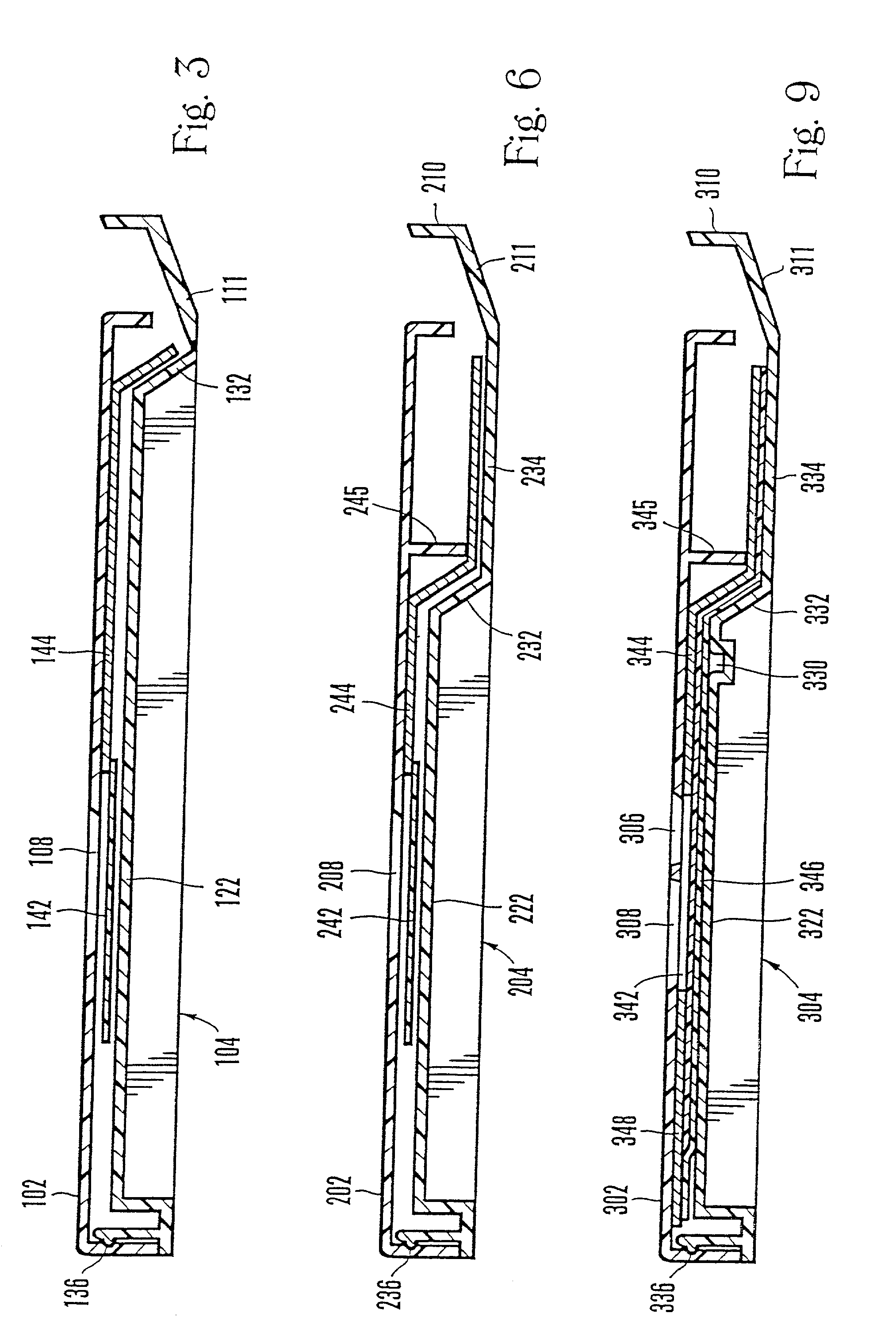 Even fluid front for liquid sample on test strip device