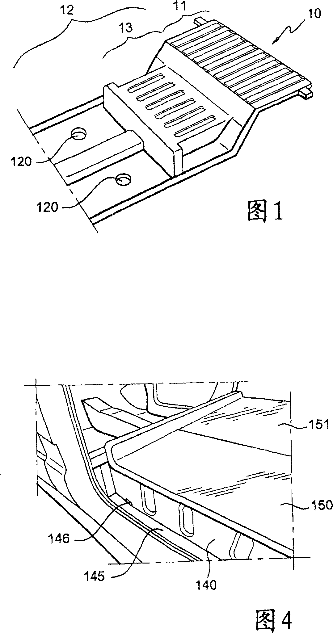 Motor vehicle with carrying goods baseboard structure