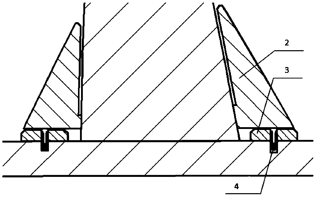 Mold and method for forming autoclave with local special-shaped surface of large composite parts