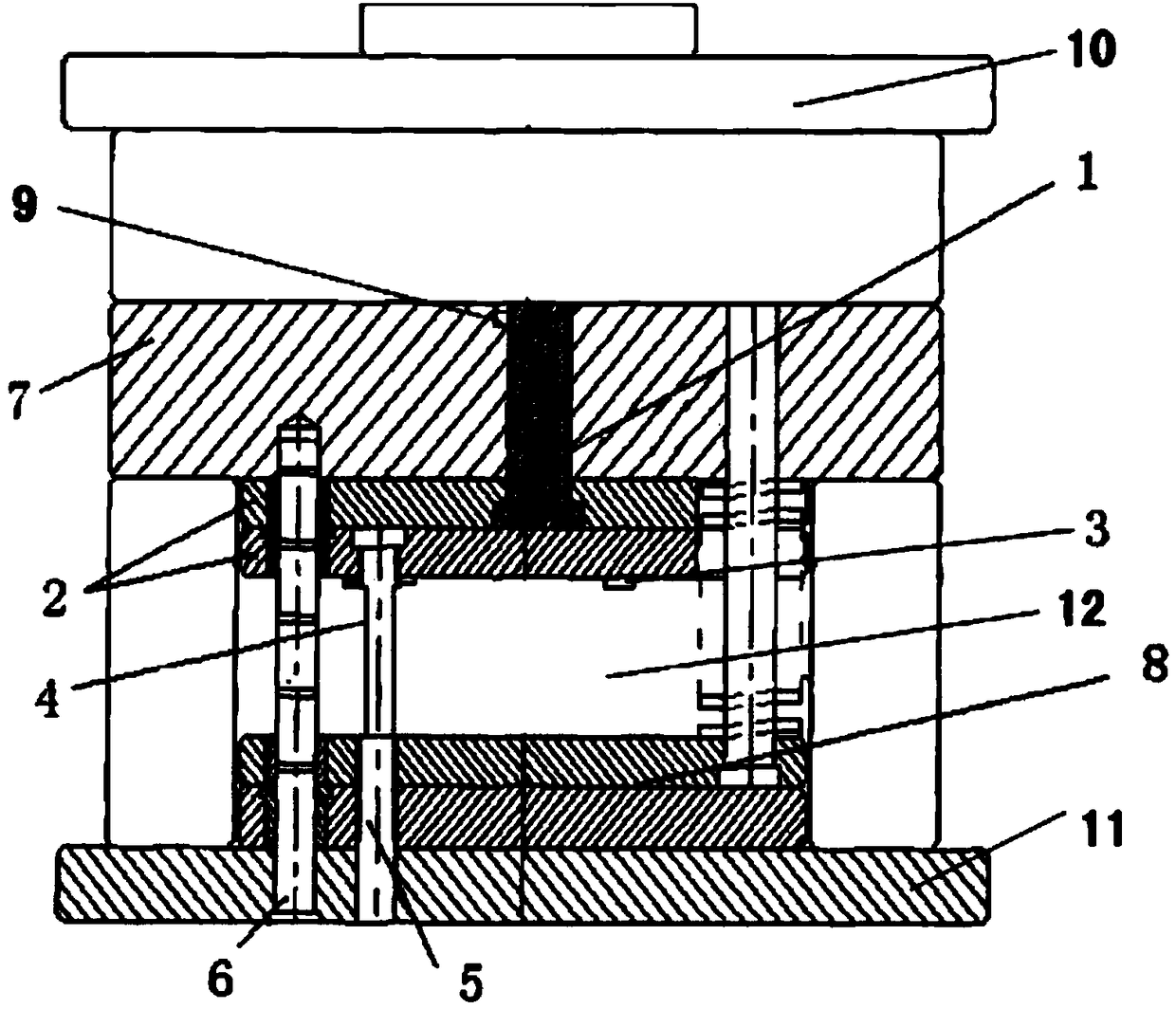 Automatic injection mold