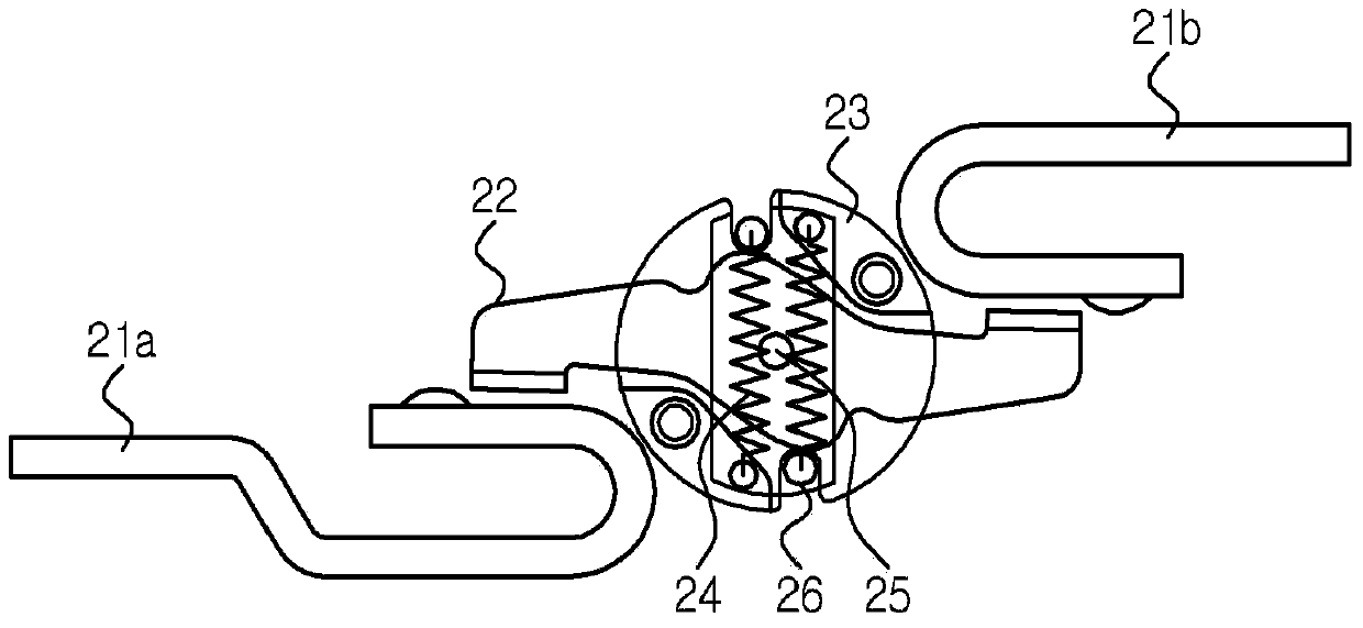 Molded case circuit breaker having pressurized contact fixing structure