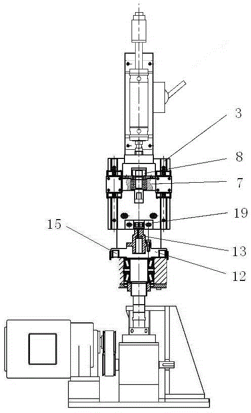 Disc type multi-station compressing rotating clamp