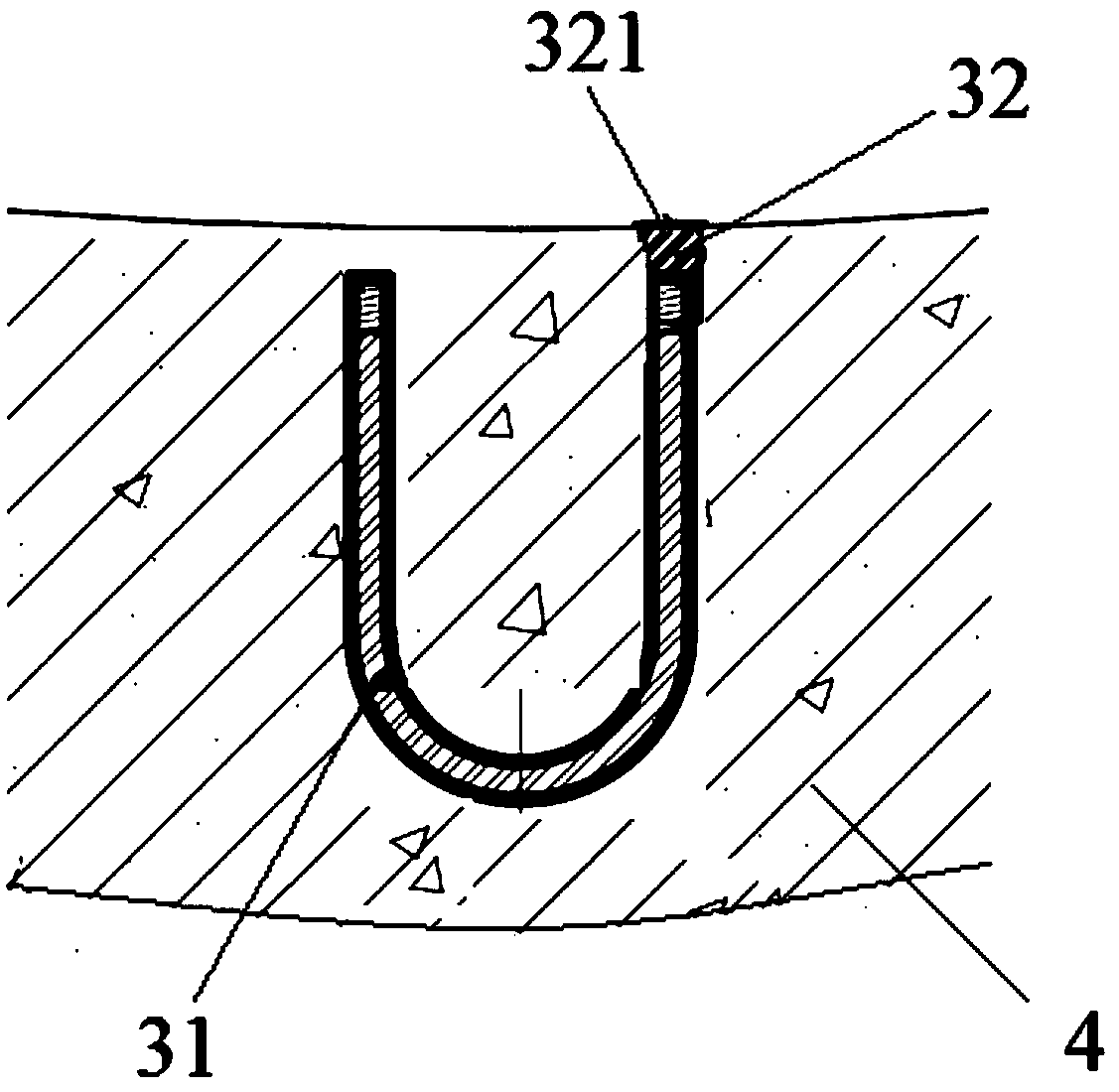 Connection structure and method of track beam and shield segment