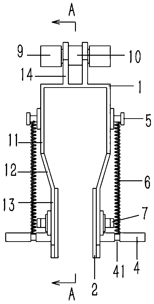Overturning clamp for packaging chip