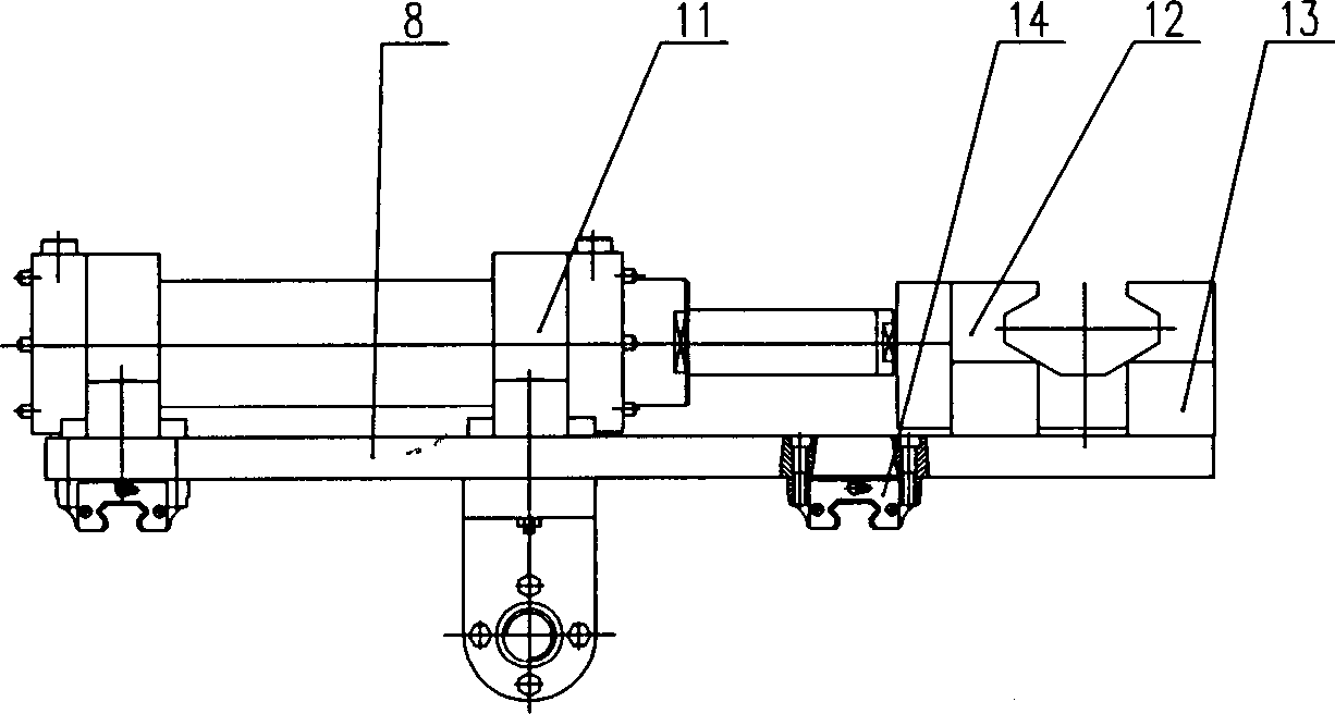 Device for adjusting bending of cross rod for rail wagon