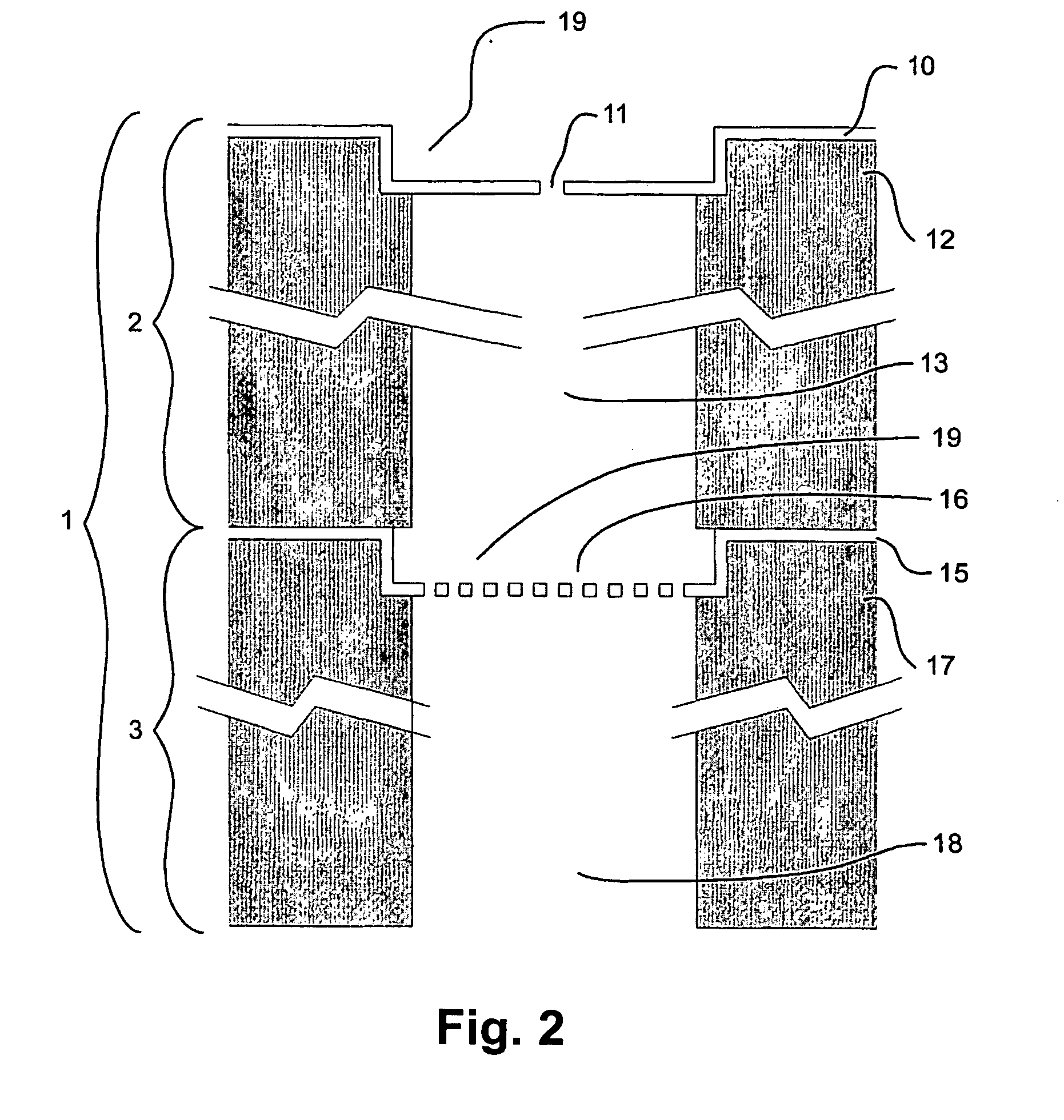 Nozzle device and nozzle for atomisation and/or filtration and methods for using the same