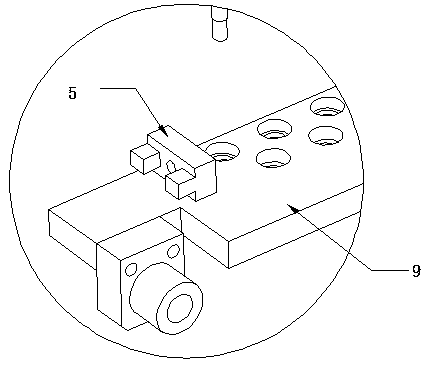 A support device with adjustable support position