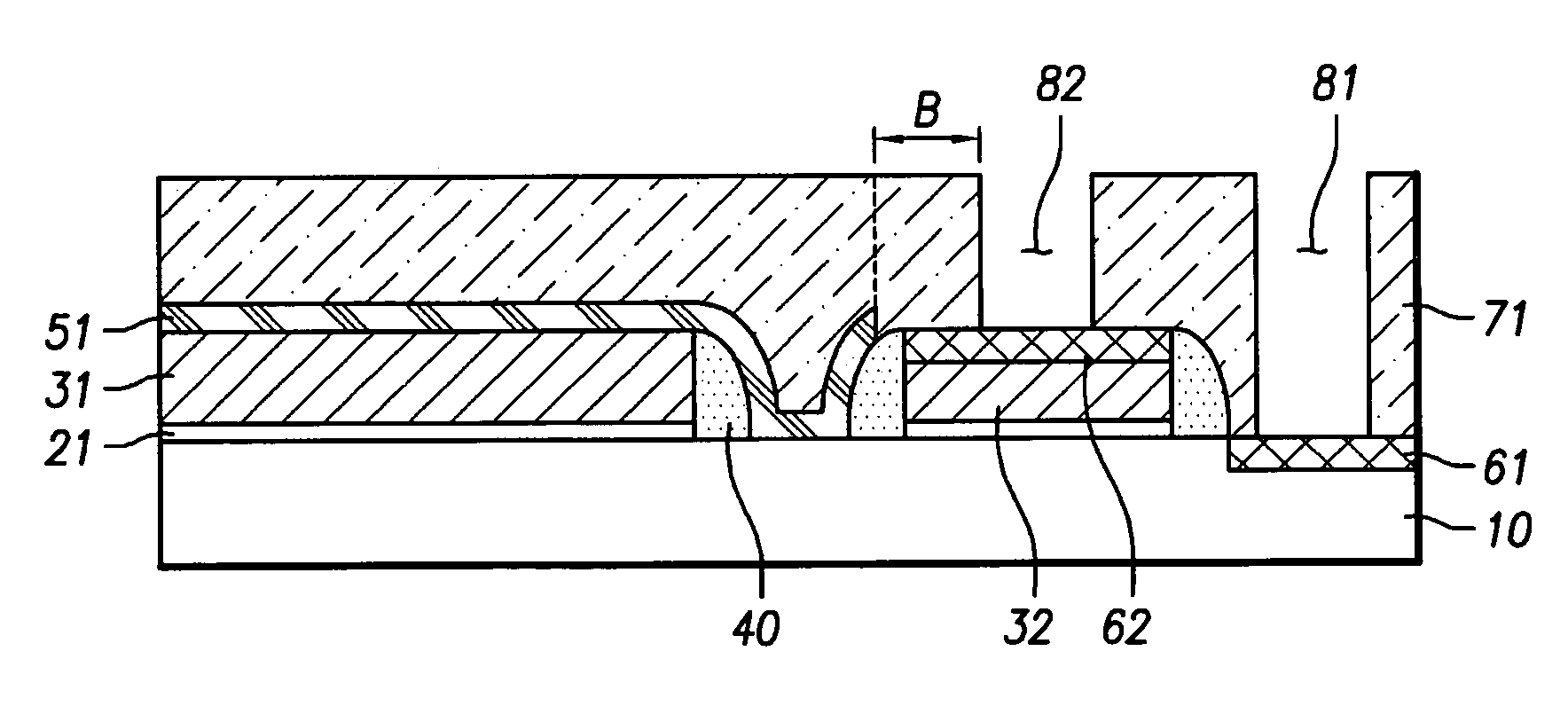 Semiconducting device having a structure to improve contact processing margin, and method of fabricating the same