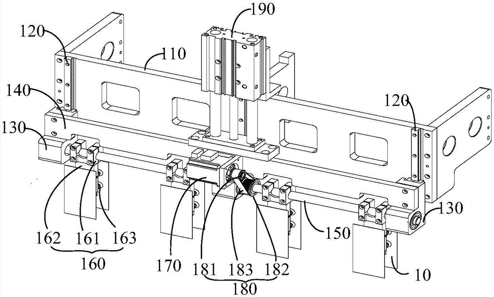 Glass carving machine and its automatic loading and unloading device