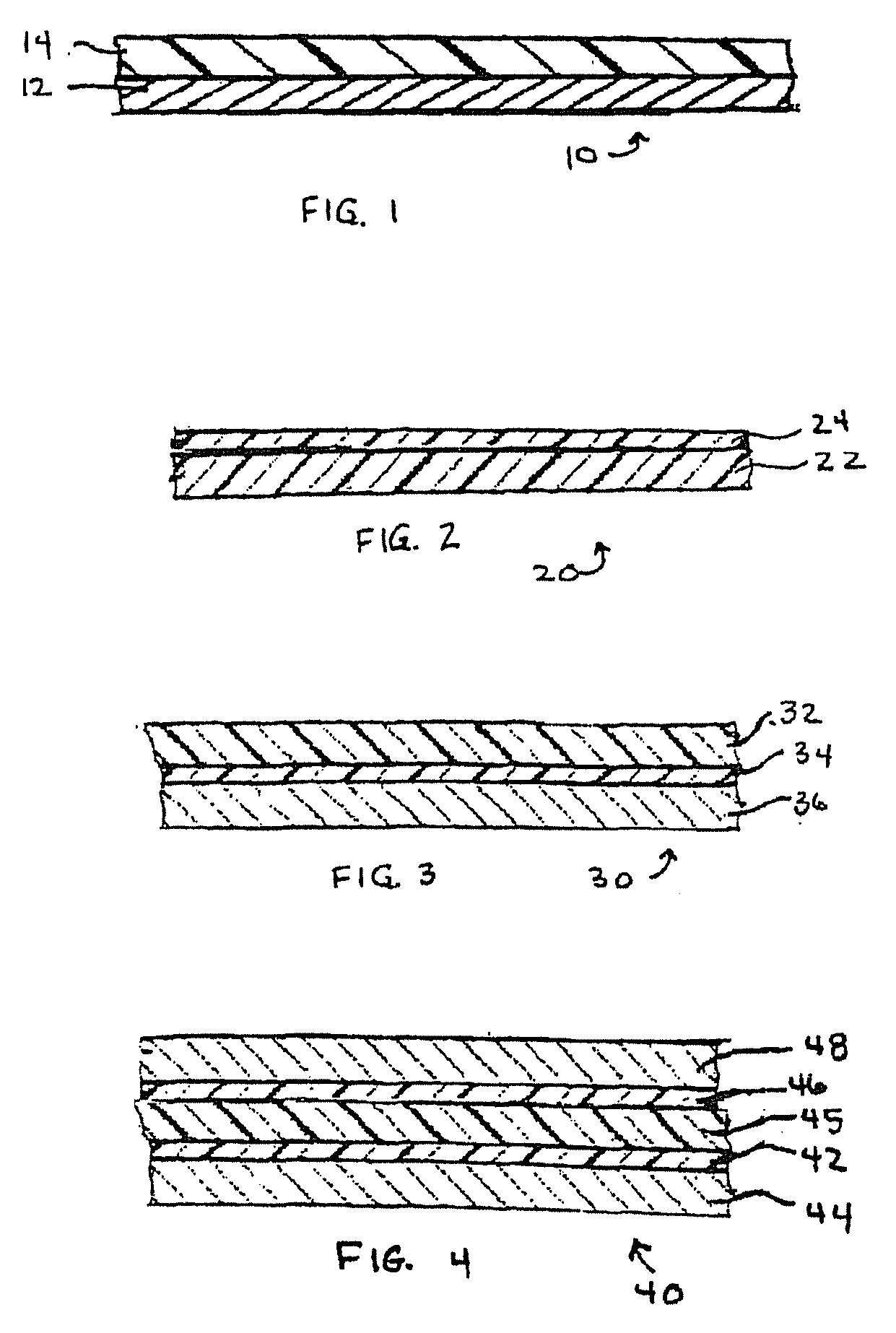 Circuit materials with improved bond, method of manufacture thereof, and articles formed therefrom