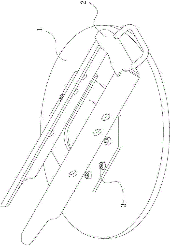 Vertical cylinder base plate of truck crane