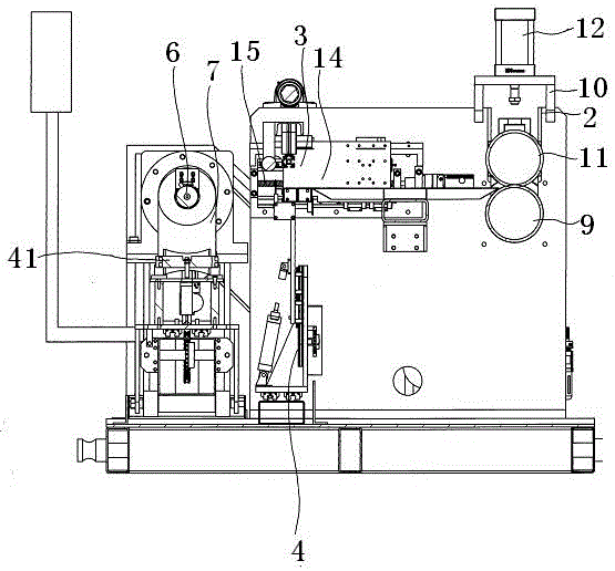Plate winding machine and method for winding plate through plate winding machine