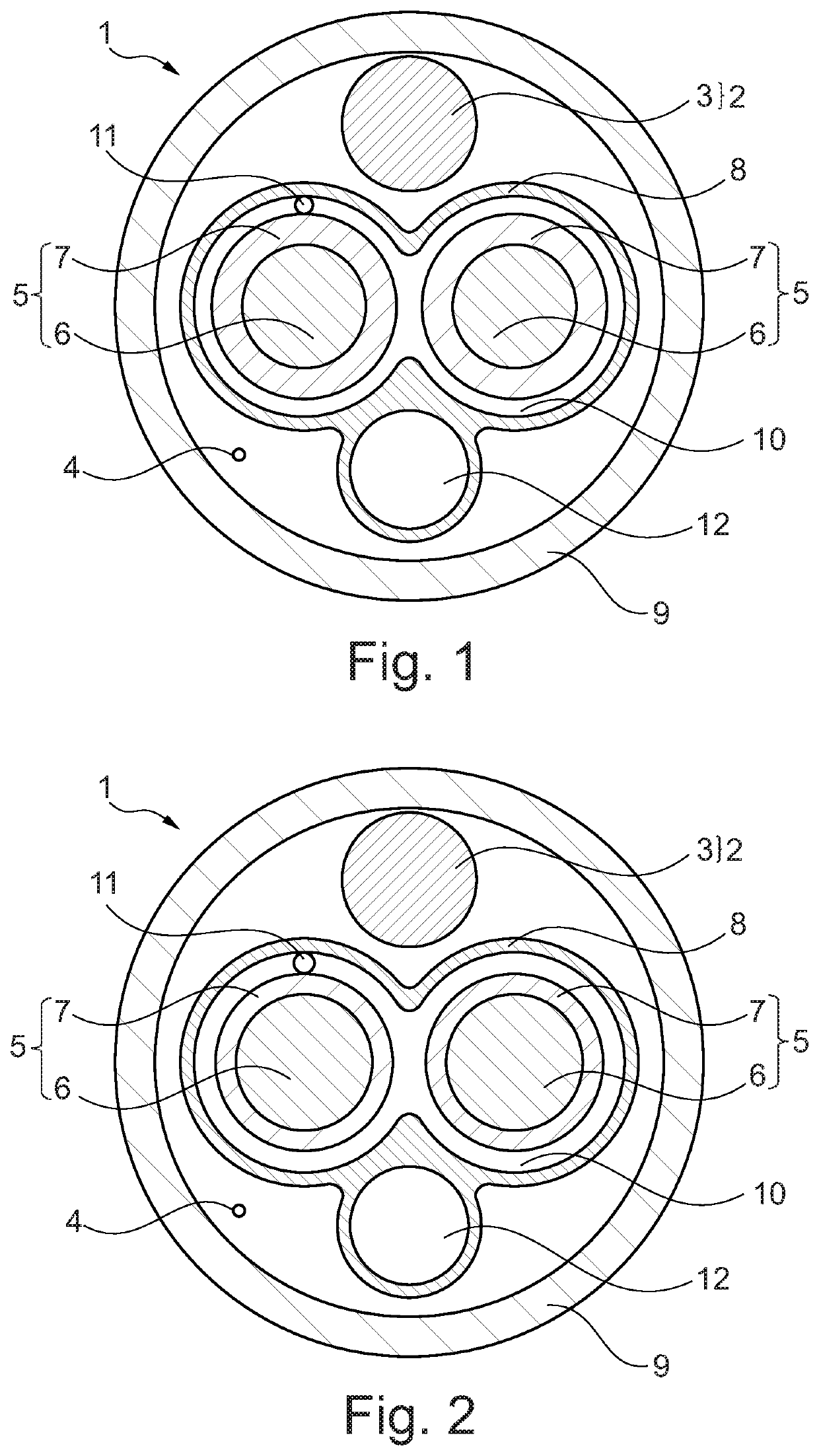 Heavy-current charging cable for charging an electric vehicle