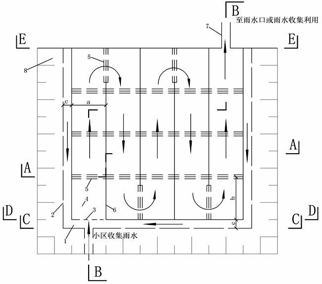 Baffled water holding garden system for treating rainwater collected in urban residential area