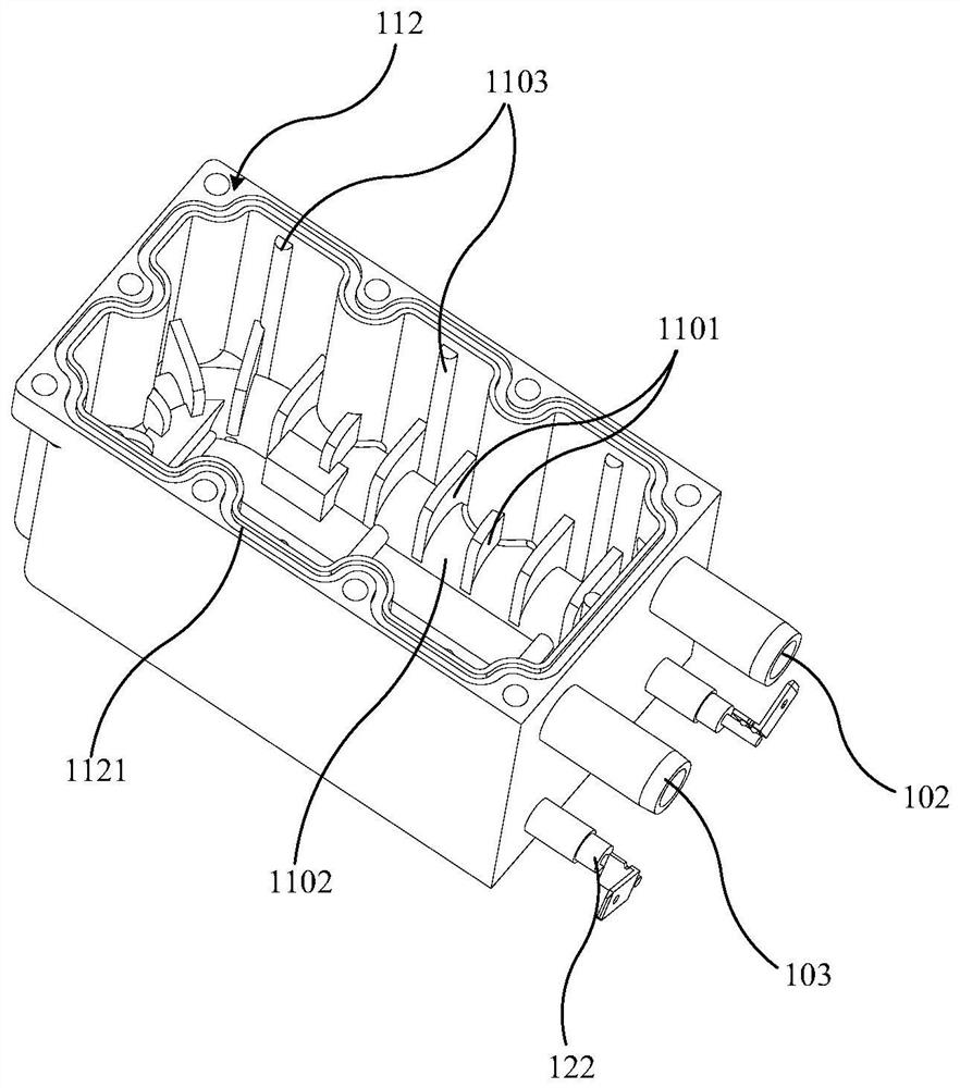 Steam generator and laundry treatment device having same