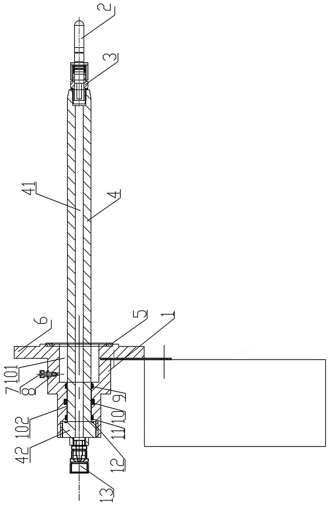 Micro water detection device in transformer oil and transformer equipped with the detection device