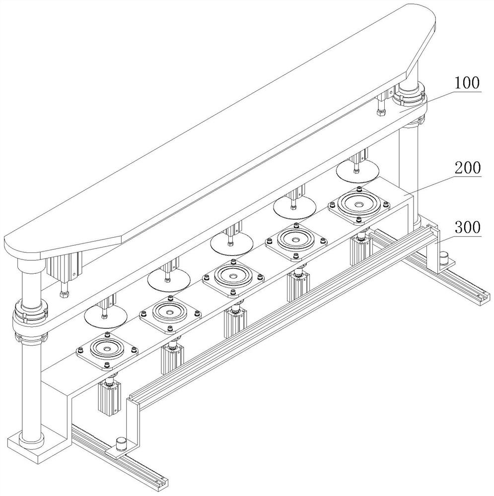 Lithium battery cap shell forming device and implementation method thereof