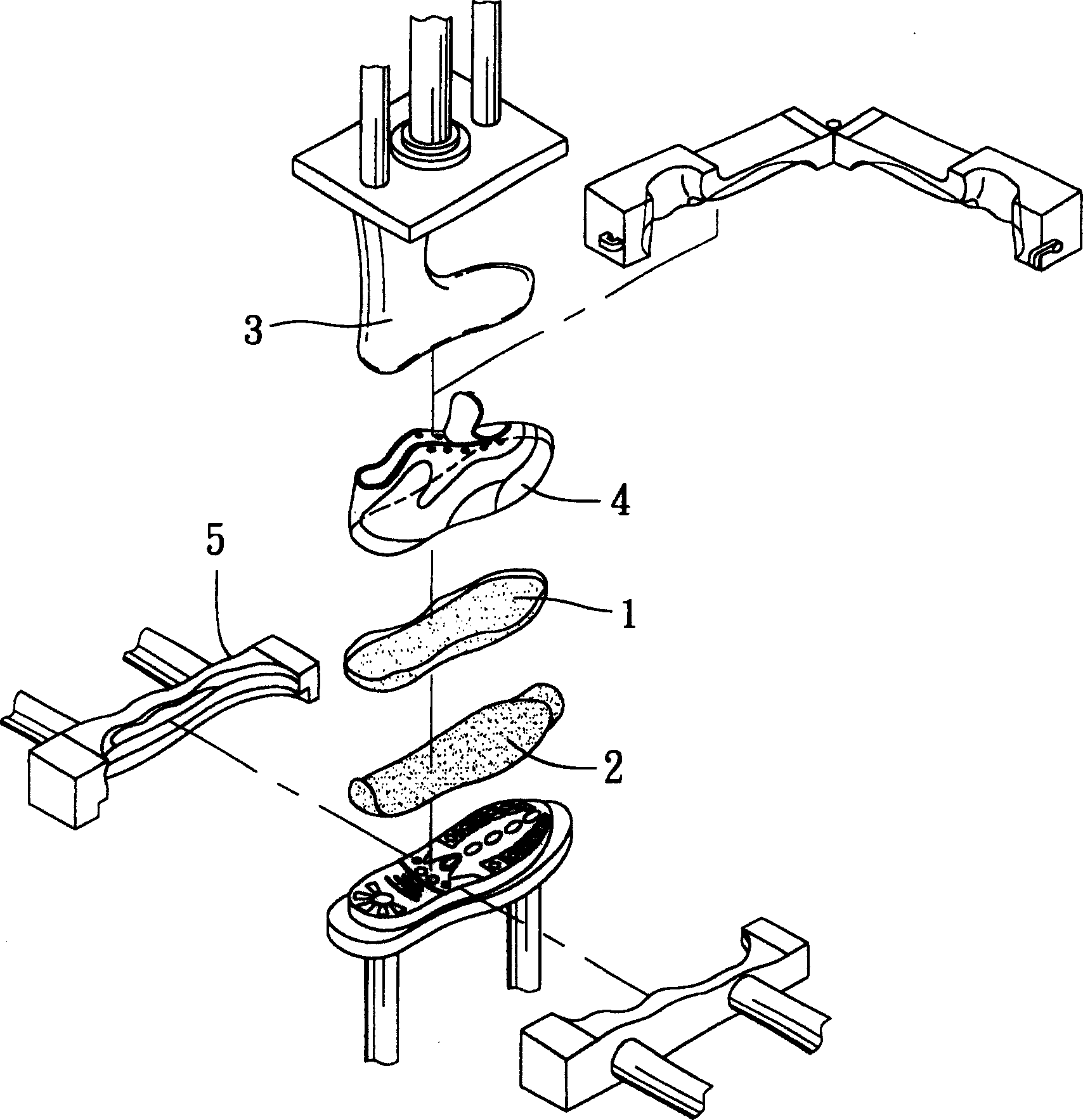 Method for producing shoes with reduced time of hot compacting