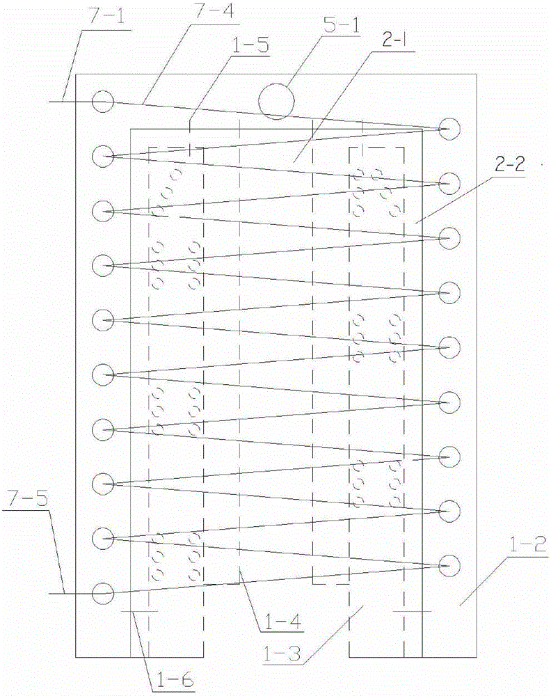 Device for matter heat separation of solid fuel and fused salt integrated boiler