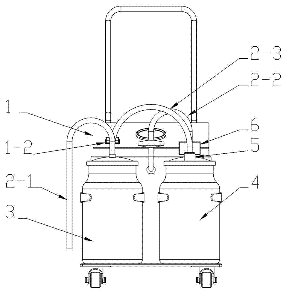 Capacity monitoring and safety protection device for electric suction apparatus