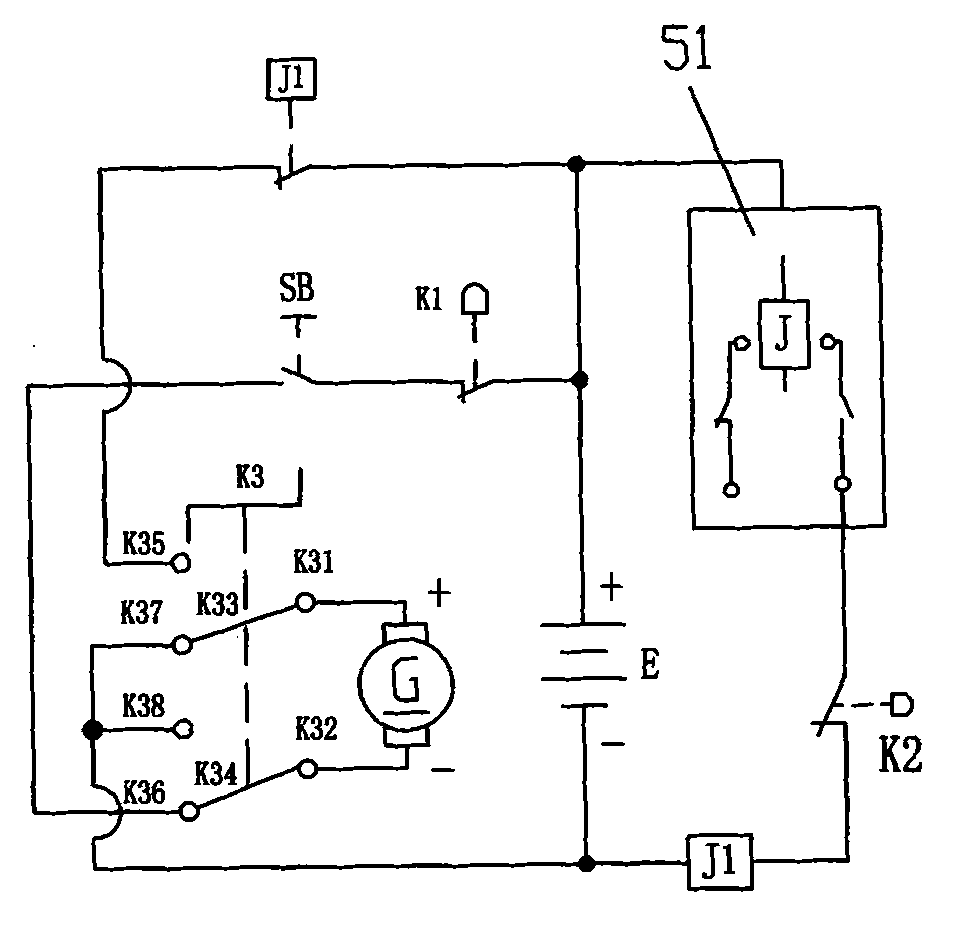 Water backflow preventing valve and water backflow preventing and gas leakage preventing automatic self-closing gas valve