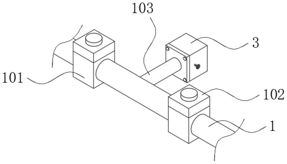 Leakage detection device and leakage detection method for gas between main and auxiliary fuel gas solenoid valves