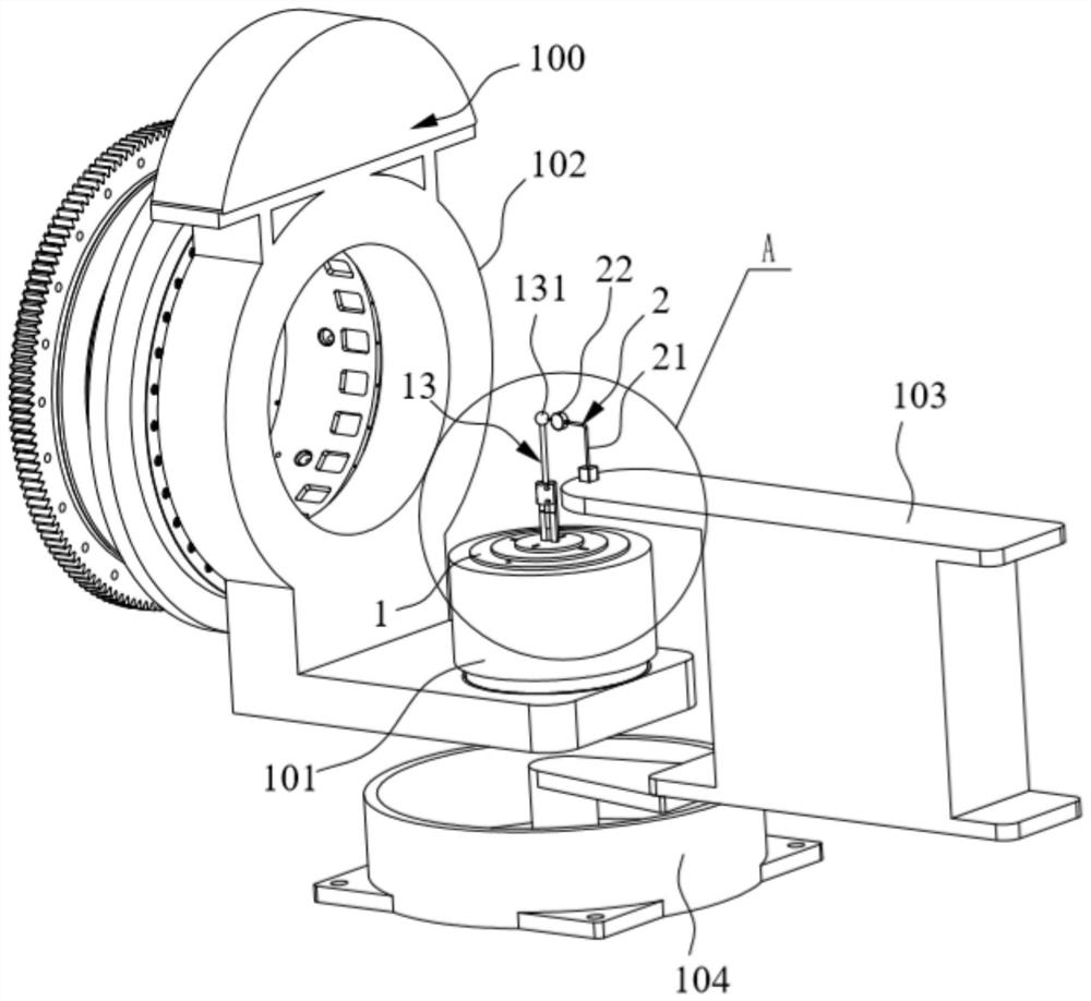 Isocenter debugging device and method for debugging isocenter of linear accelerator